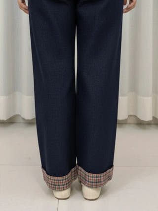 Noel Pants