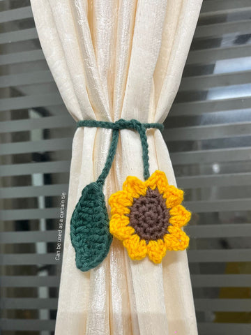 Crochet Sunflower Charm - 3 In One Delight