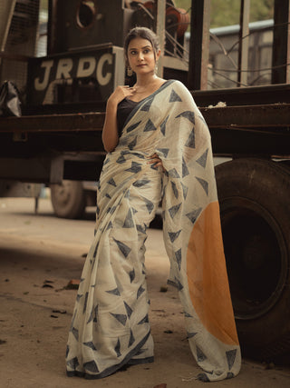 Geometry triangle saree SoulWeaves