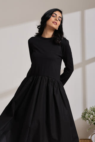 Contrast Panel Midi T-Shirt Dress