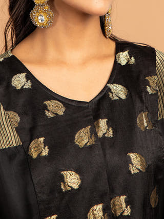 Gulab Yoke Short Kaftan Vasstram