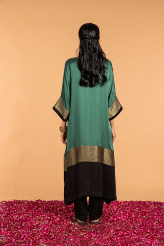 Heena Kaftan Green Vasstram