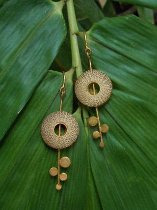 RHEA Gold Dot Fall Earrings Baka