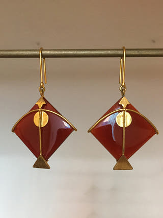 PATANG Large Earrings Onyx Red Baka