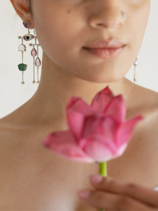 PICHWAI Lotus Earrings Baka