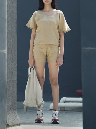 MAGNOLIA Linen Top Beige Dhaaga