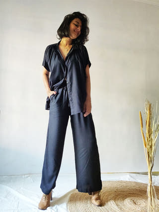 WSB BASICS Black Pants Black Why So Blue