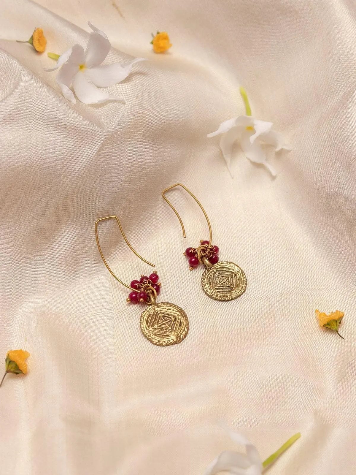 Circular Dangle Earrings Gold