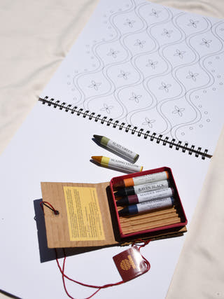 Natural Colouring Kit Avani