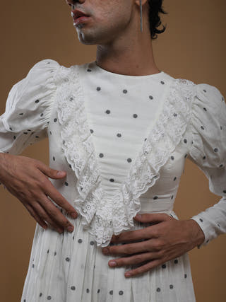 Timeless Midi Dress - White LarRarh