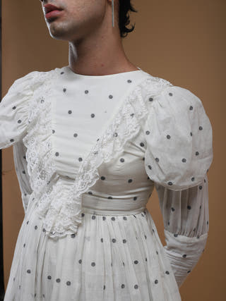 Timeless Midi Dress - White LarRarh