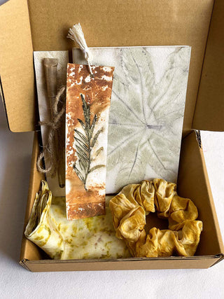 Gift Box- White with Mustard Yellow Ecoshi