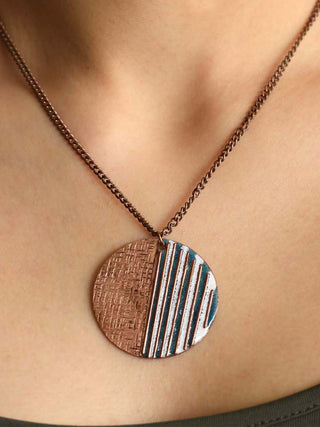 ELEMENTS Necklace With Teal Crinkle Pendant Small Ekibeki