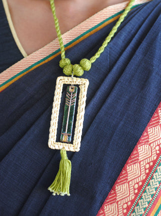 Jharokha Pendant Green Necklace Ekibeki