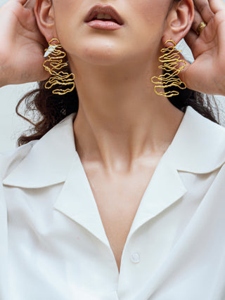 MOKUZAI Signata Earrings Gold Tone Equiivalence