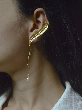 Nina Ear Cuffs Gold Equiivalence