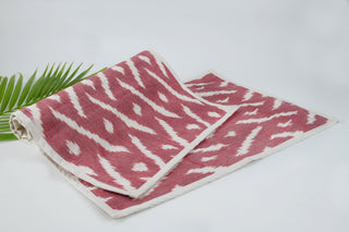 Placemat in Cotton Ikat - Maroon (set of 2) Indigharana