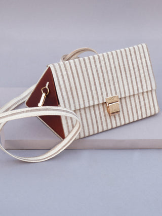 The Stripe Triangle Shoulder Bag Label Sneha
