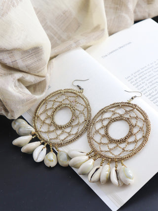 Crochet Shell Earring Whe