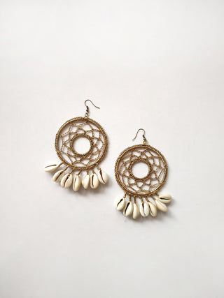 Crochet Shell Earring Whe