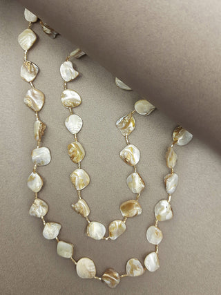 SEA SECRETS 'Pebble' Mother of Pearl Necklace Whe