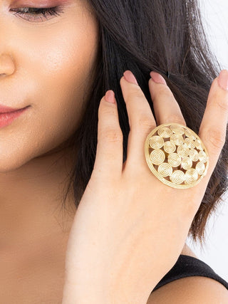 Dhokra Circular Finger Ring - Golden Miharu
