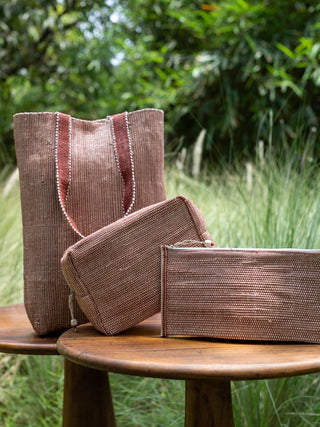 Saral Hand Woven Tote Bag One 'O' Eight Knots