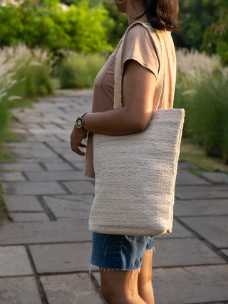 Heera Hand-Woven Tote Bag One 'O' Eight Knots