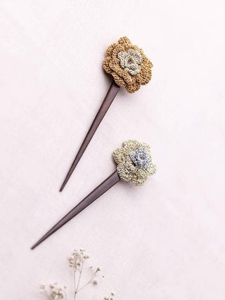 Handmade Crochet Hairstick Metallic Zari Flowers Pair Samoolam