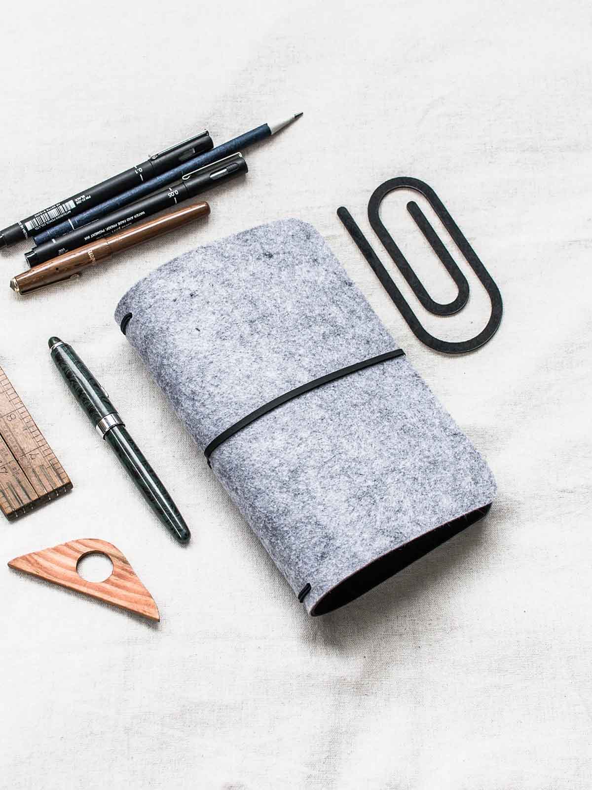 Reusable Multifunction Planner Travelogue Grey