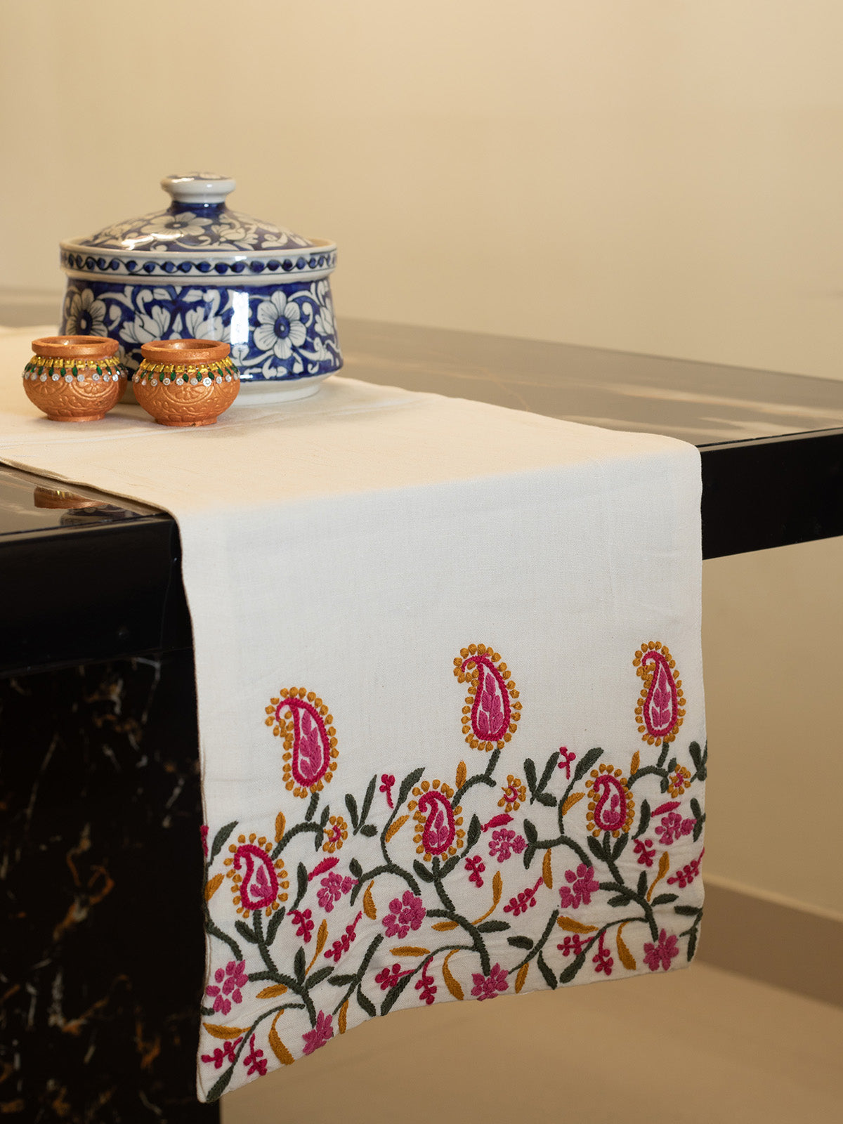 Creamy Colour Linen Table Runner