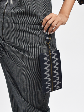 Ikat Wristlet Sonica Sarna