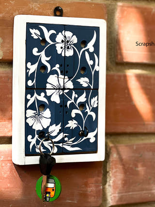 The Blue Pottery GEET Keyholder Scrapshala